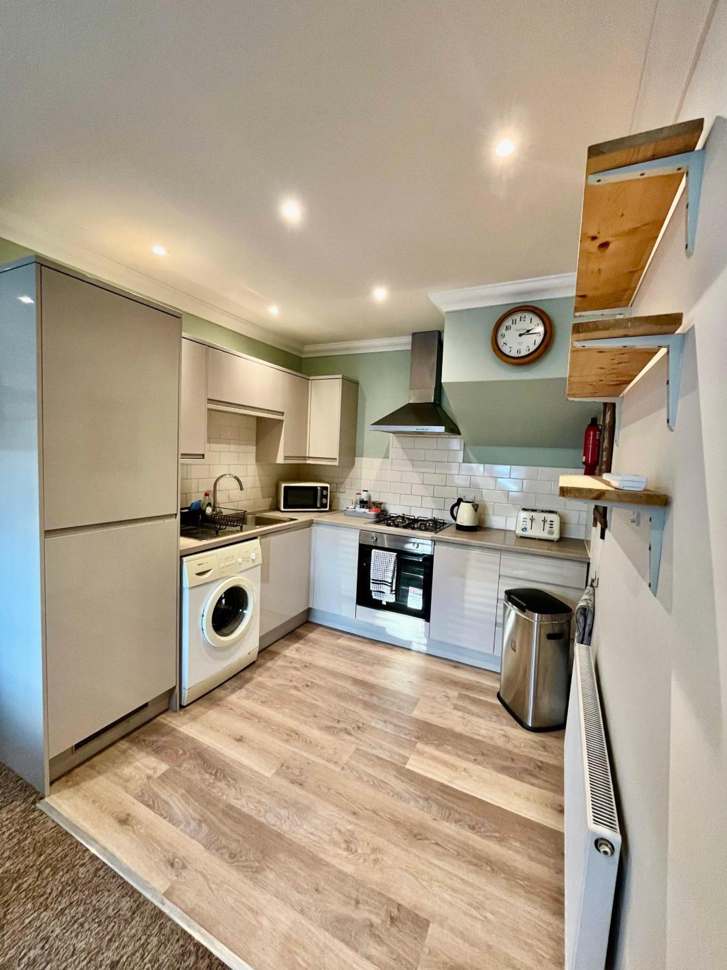 The Coastal Escape Villa Bournemouth Dış mekan fotoğraf