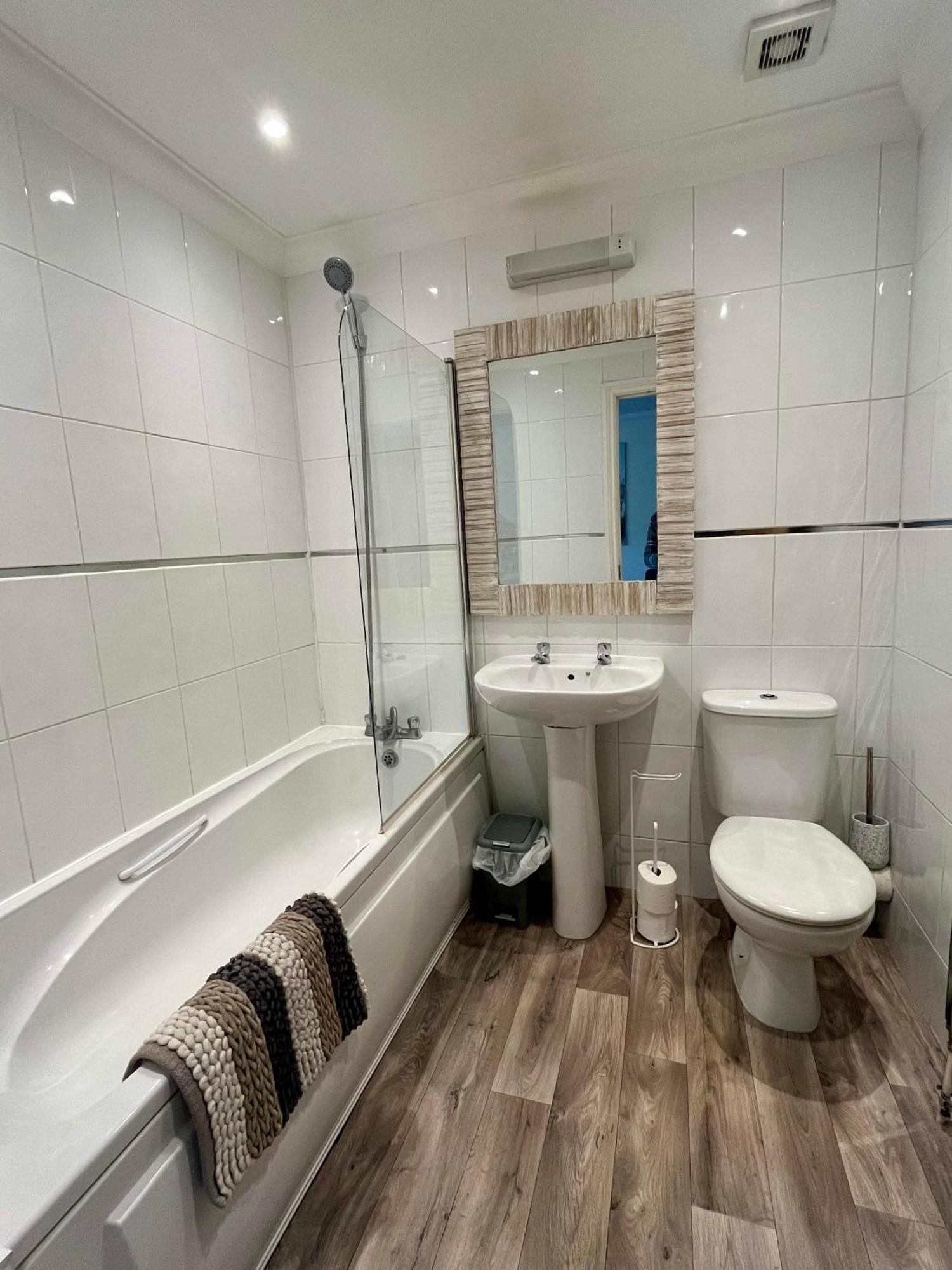 The Coastal Escape Villa Bournemouth Dış mekan fotoğraf